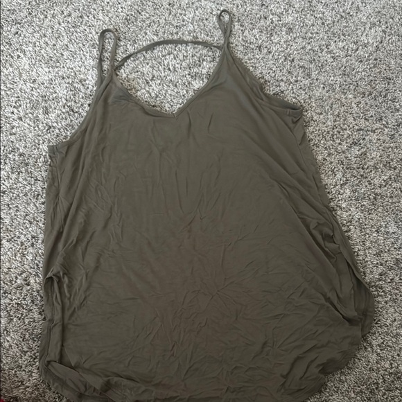 Shyanne Green Relaxed Backless Camisole - Picture 1 of 3